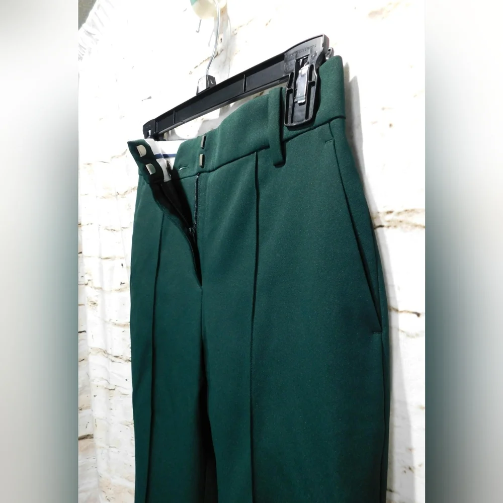 Tory Burch Tech Twill Mid-rise Ankle Length Golf Pants Size 0 in Conifer